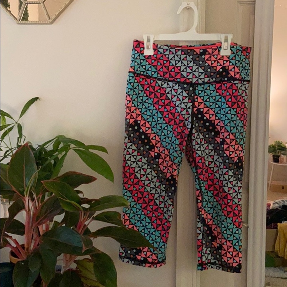 Pattern Crop Leggins